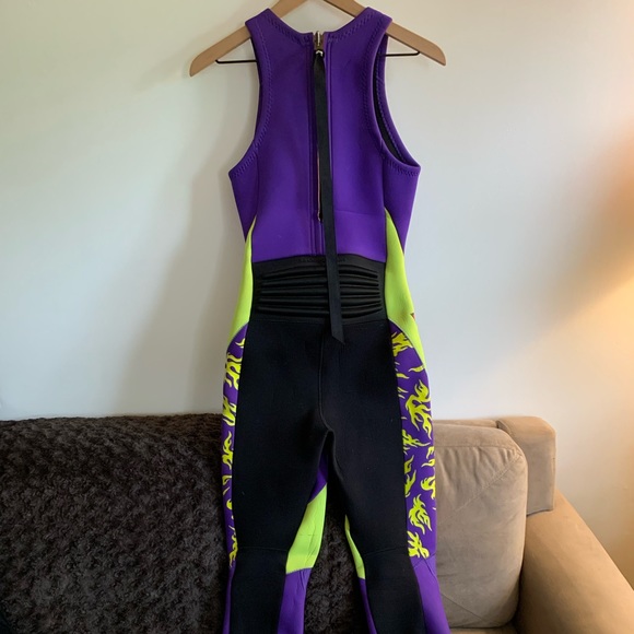 Surfing 🏄🏻‍♀️ or Water-sports Wetsuit - Picture 2 of 5